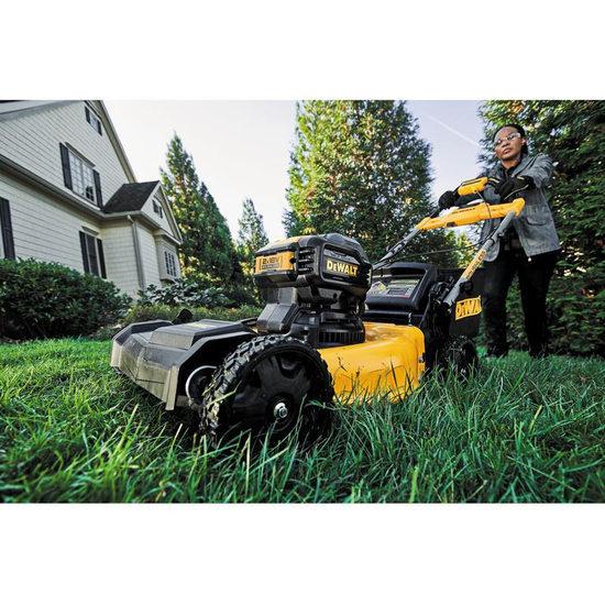 Zdjęcie 7 - 2x18V XR Kosiarka z napędem DeWalt DCMWSP564N