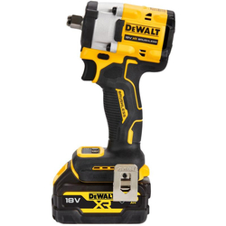 Nawigacja zdjęcie 4 - Klucz udarowy akumulatorowy DeWalt DCF921P2G ½” 406Nm 18V XR 2x5Ah