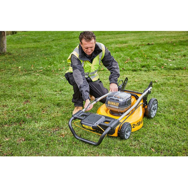 Zdjęcie 8 - 2X18V XR Kosiarka DEWALT 36 V  DeWalt DCMW564N