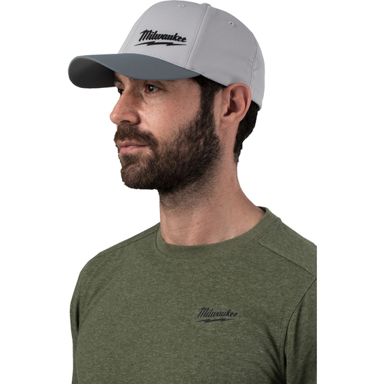Zdjęcie 2 - Czapka z daszkiem Premium szara S/M Milwaukee 4932493101