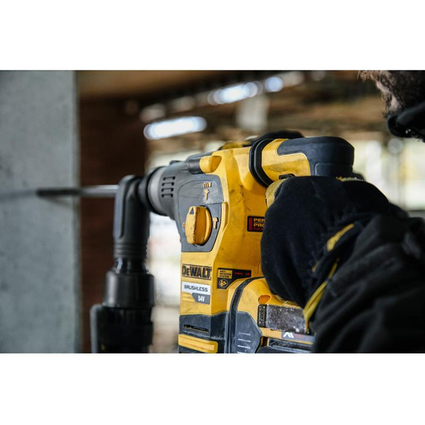 Zdjęcie 4 - Młotowiertarka akumulatorowa DeWalt DCH323NT SDS-Plus 2.8J 54V XR Flexvolt