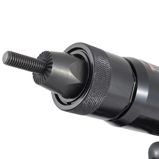 Zdjęcie 2 - Nitownica pneumatyczna do nitonakrętek M6, M8 Mighty Seven PB-1308