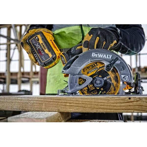 Zdjęcie 5 - Pilarka tarczowa akumulatorowa DeWalt DCS578NT 190mm 54V XR Flexvolt