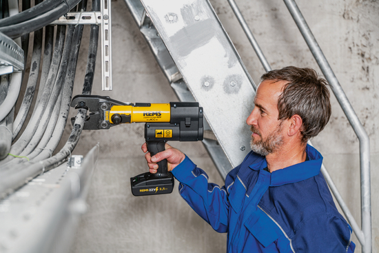 Zdjęcie 5 - REMS zaciskarka prasa Akku-Press 22V ACC Basic-Pack 576011 L-BOXX + TH16, TH20, TH25