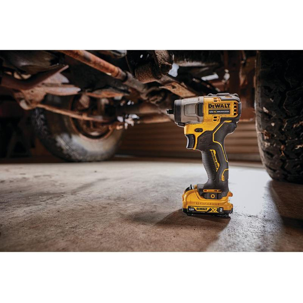 Zdjęcie 3 - Klucz udarowy akumulatorowy DeWalt DCF902D2 3/8” 168Nm 12V XR 2x2Ah