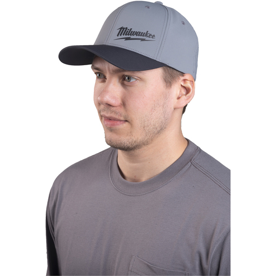 Zdjęcie 3 - Czapka z daszkiem Premium ciemnoszara S/M Milwaukee 4932493103