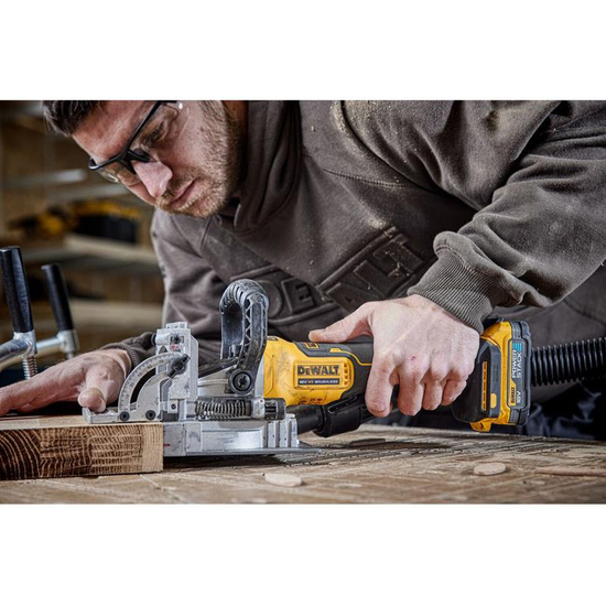 Zdjęcie 13 - Frezarka do wpustów lamello akumulatorowa DeWalt DCW682P2 18V XR 2x5Ah