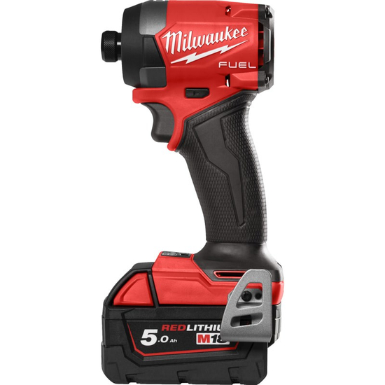 Zdjęcie 2 - Zakrętarka udarowa akumulatorowa Milwaukee M18 FID3-502X ¼” 226Nm 18V 2x5Ah 4933479865
