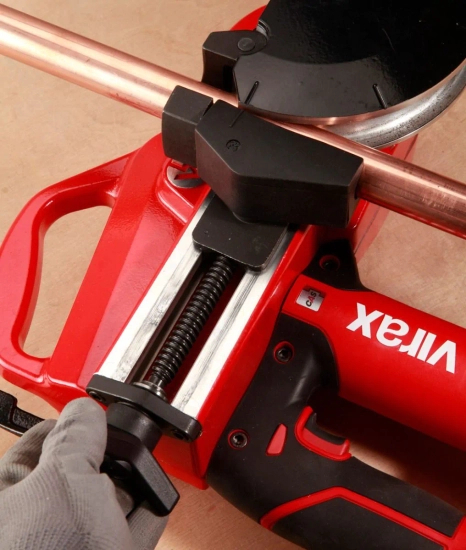 Zdjęcie 13 - Giętarka akumulatorowa  elektryczna przenośna 18V Eurostem® III 251849 do stali nierdzewnej + LED