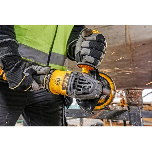 Zdjęcie 3 - Szlifierka kątowa akumulatorowa DeWalt DCG418T2 125mm 54V XR Flexvolt 2x6Ah