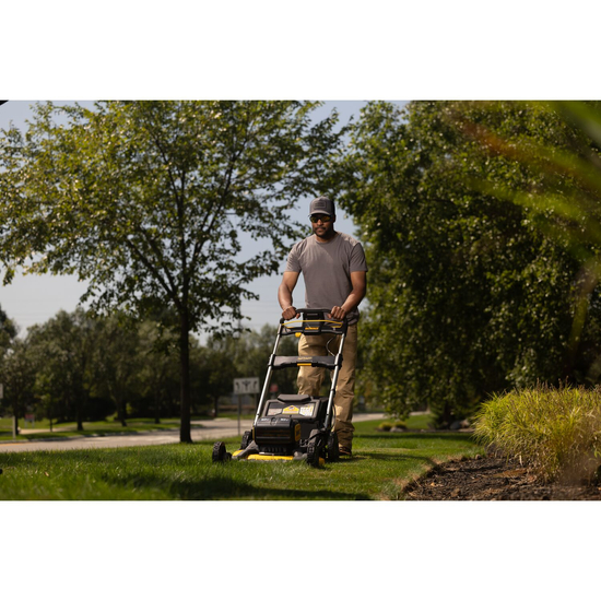 Zdjęcie 10 - Kosiarka akumulatorowa bez napędu 53cm 2x18Ah DeWalt DCMWP134N