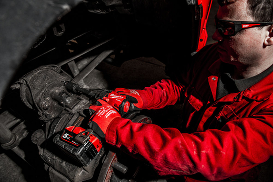 Zdjęcie 4 - Klucz udarowy akumulatorowy ½” 339Nm 18V Milwaukee M18 FIW2F12-0 [4933498058]
