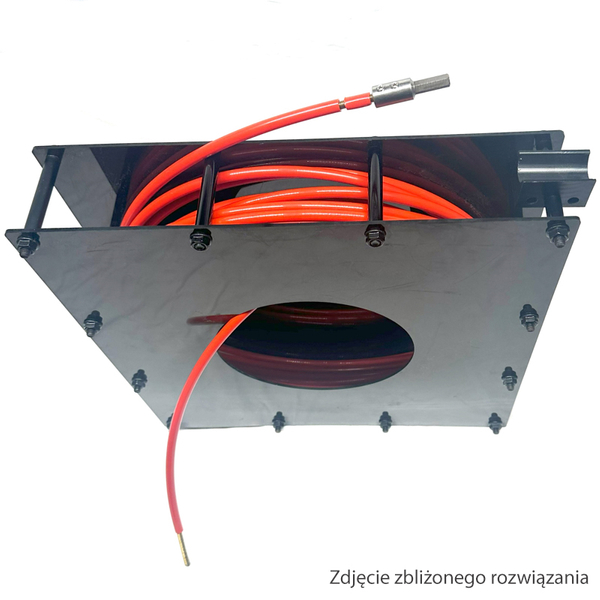 Zdjęcie 4 - cordFLEX® BOX 8-20 - Lekki, Wysokoobrotowy Przepychacz Do Frezowania I Mechanicznego Czyszczenia Kanalizacji .Wyposażony W Elastyczny Wałek o średnicy 8 mm