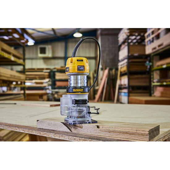 Zdjęcie 5 - Frezarka górnowrzecionowa DeWalt D26200 8mm 900W