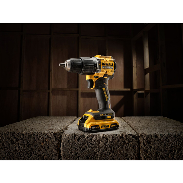 Zdjęcie 6 - Wiertarko-wkrętarka akumulatorowa "100 lat" DeWalt DCD100YD2T 68Nm 18V XR 2x2.0Ah